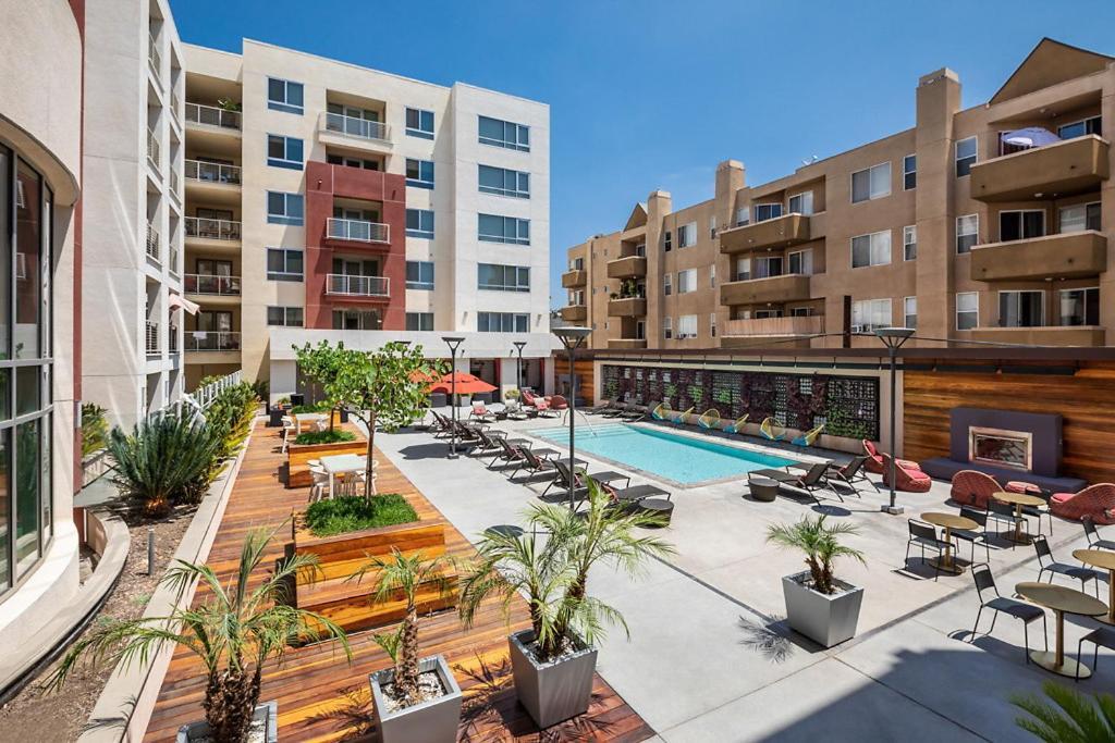 One Bedroom Apartment With View Los Ángeles Exterior foto
